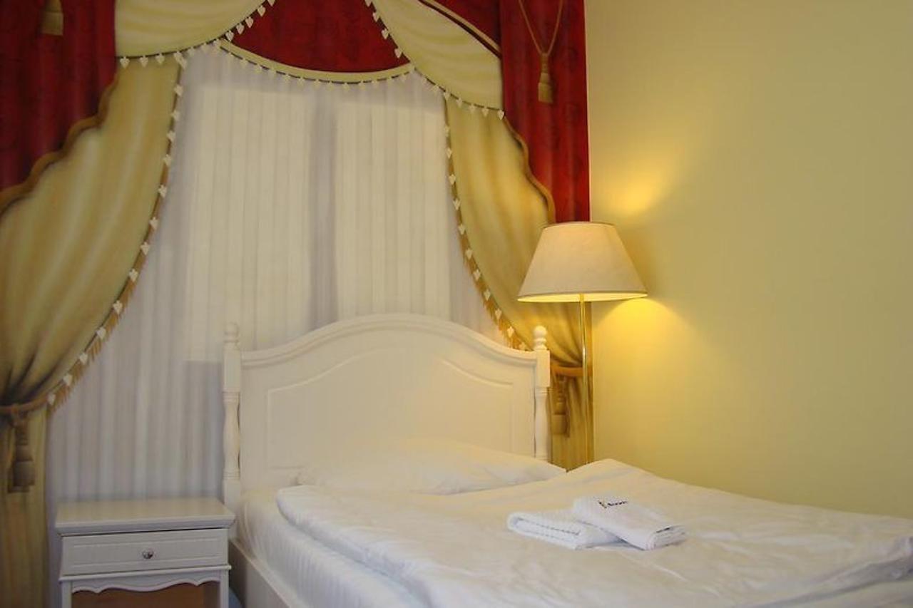 Hotel Saint Petersburg Karlovy Vary Luaran gambar